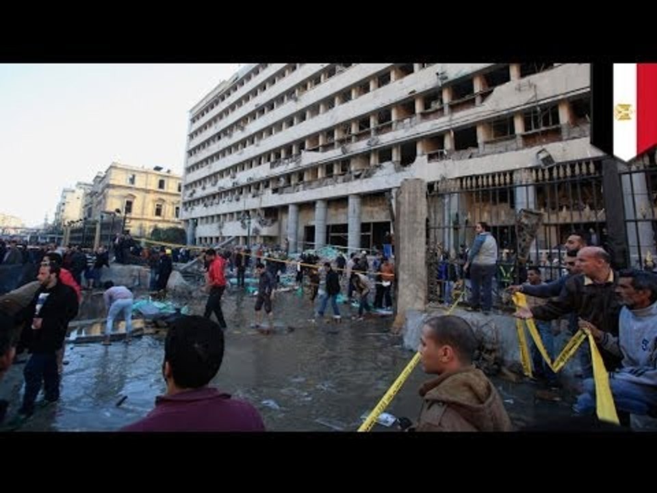 Three blasts hit Cairo, at least 5 dead