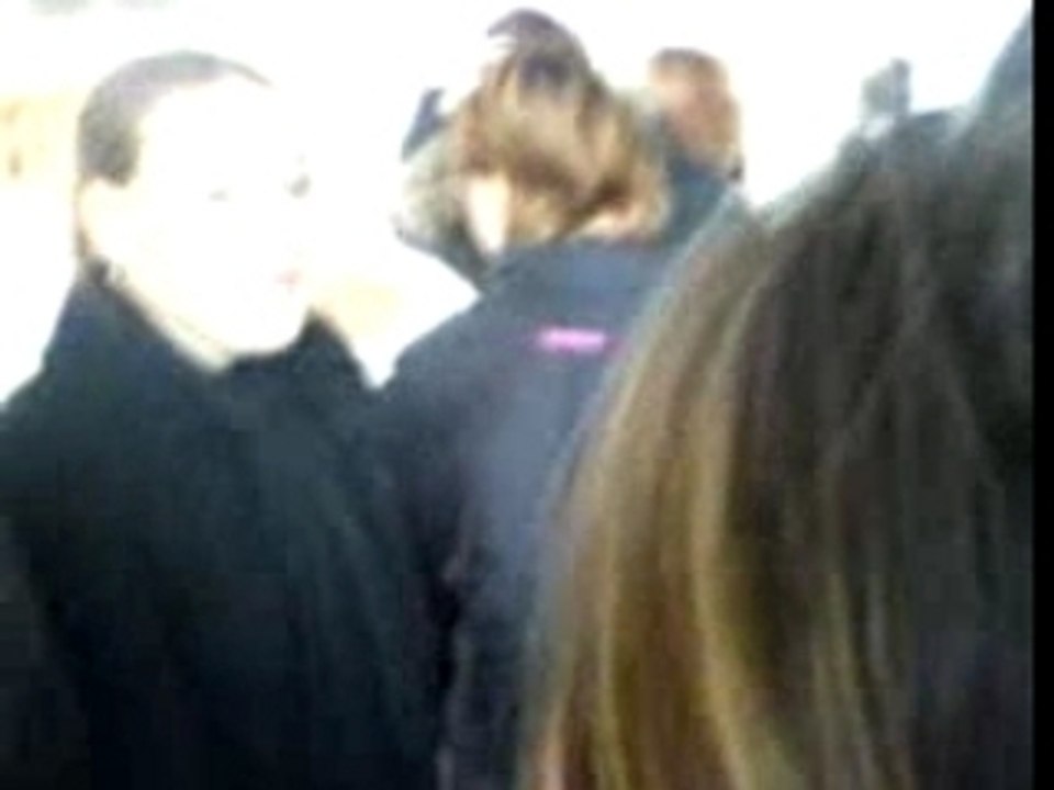 en mode galere pendant k'on fait la qeue