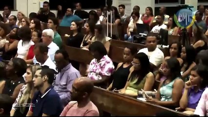 Avivamento Produto de marketing ou mover de Deus-Ariovaldo Ramos