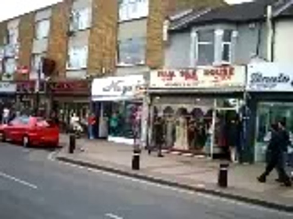 Desi Prank Call To London's Resturant - HINDI & URDU