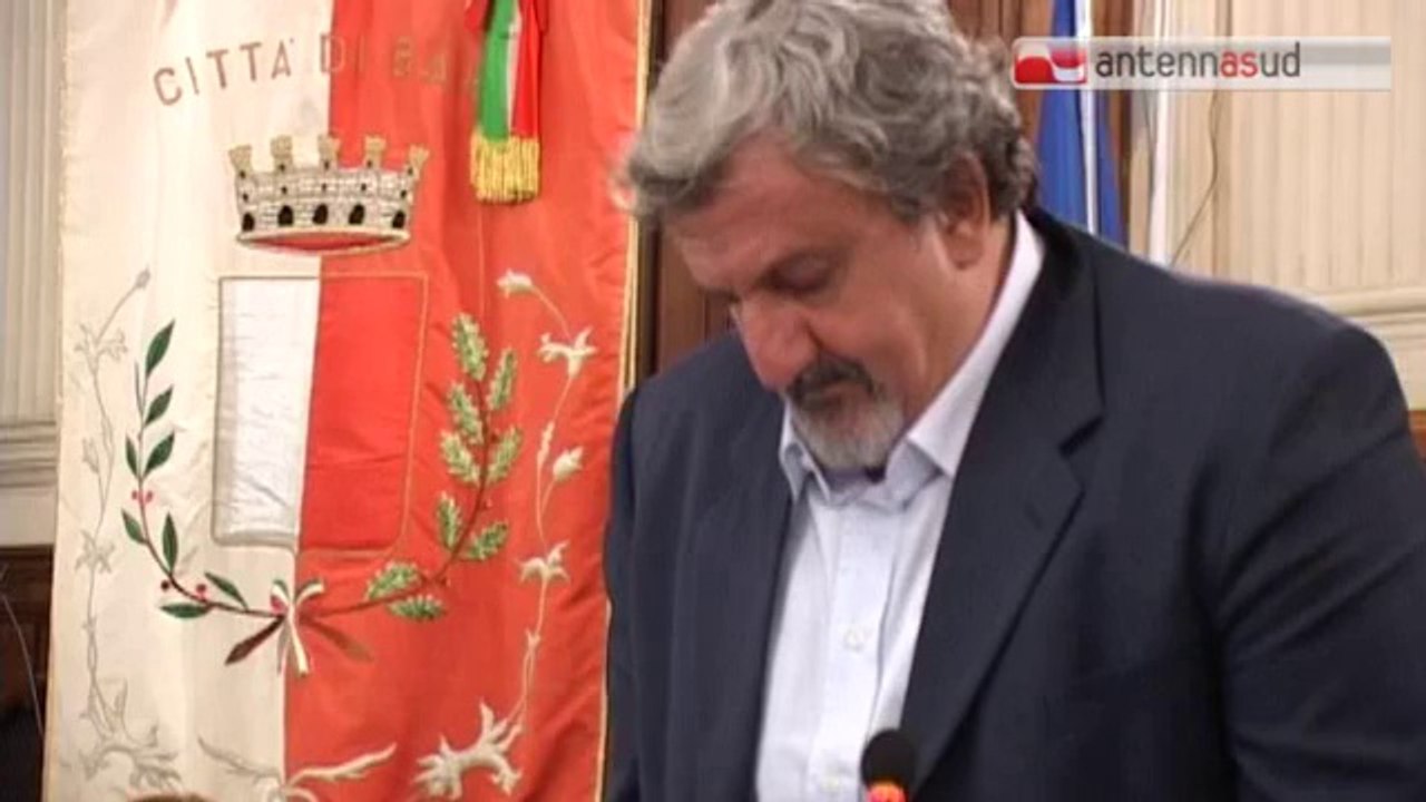 TG 25.02.14 Emiliano a "Un giorno da pecora": Renzi non mi ha mai chiamato per fare il ministro