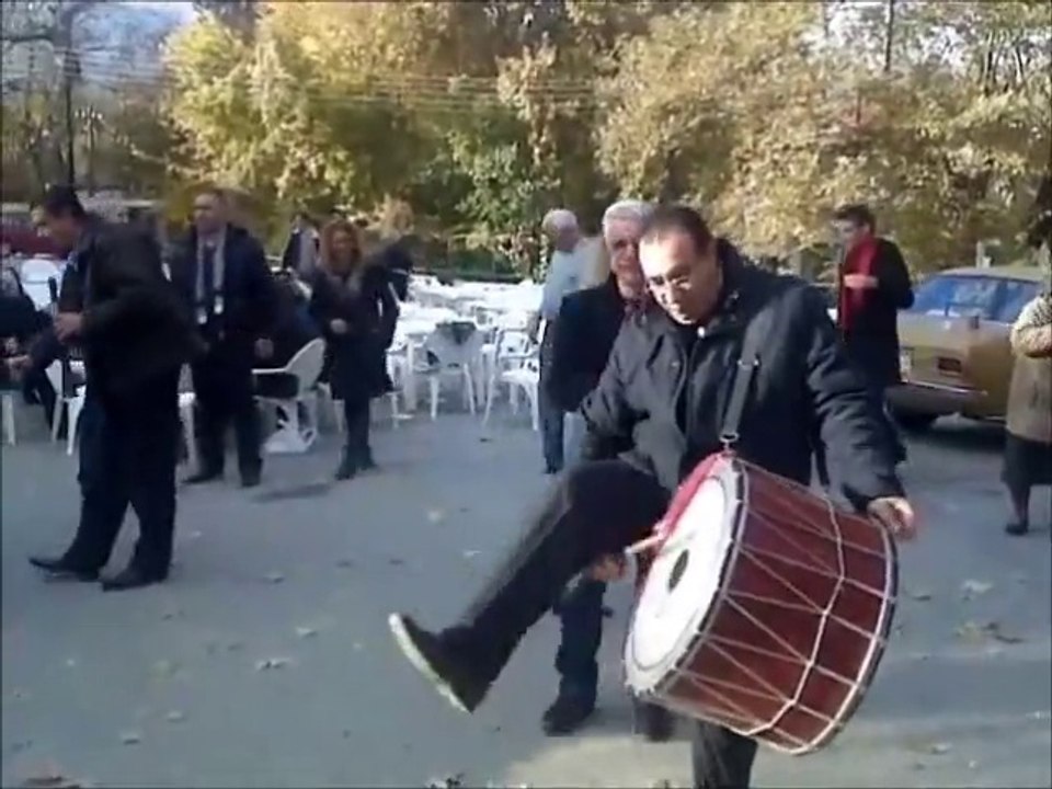 Neo Petritsi.Γιορτή Τσίπουρου 2011