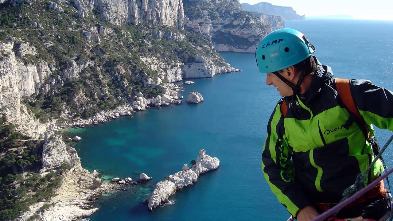 Escalade - Aiguille de Sugiton (Calanques de Marseille)