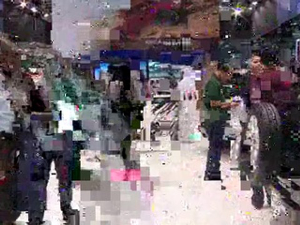 السيارات الرياضية تجذب زوار معرض قطر الدولي للسيارات