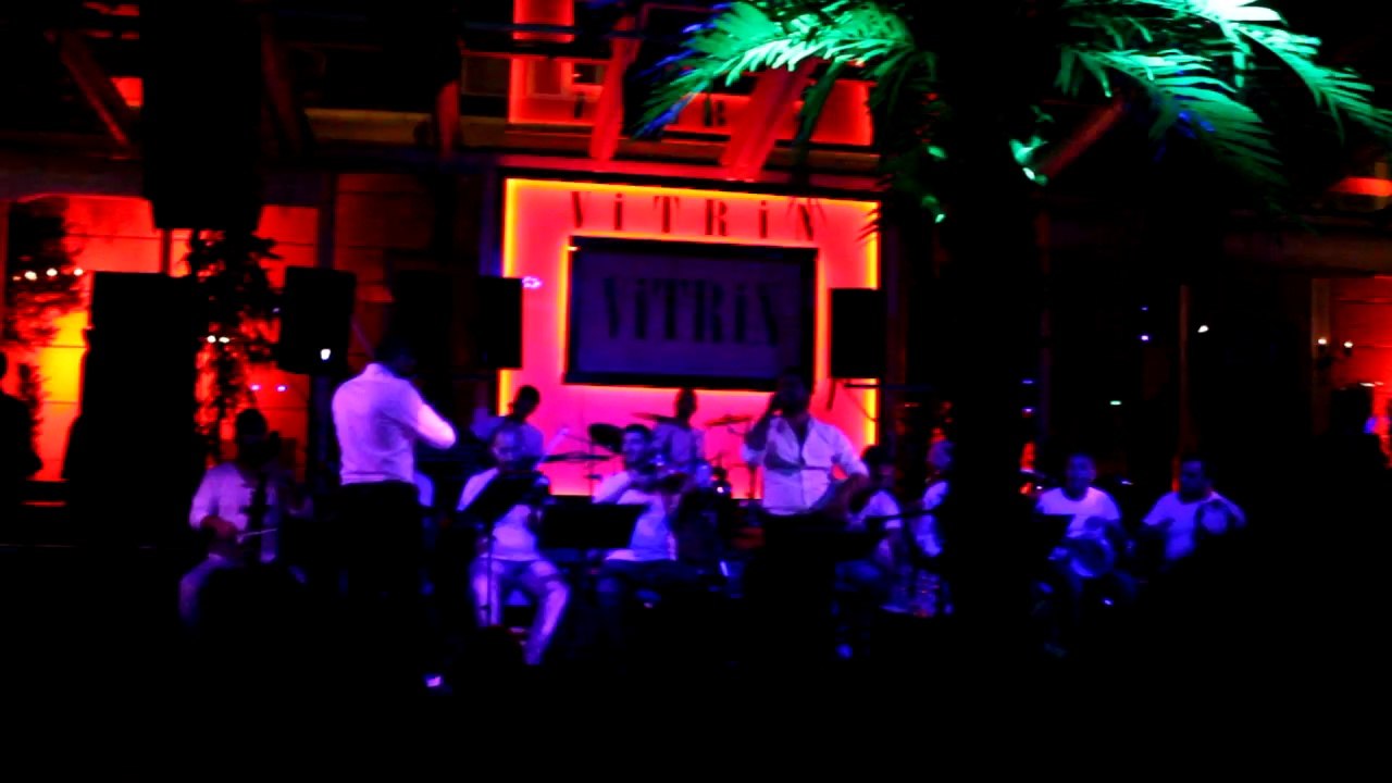 Serkan Kaya - Bir Kulunu Çok Sevdim (Canlı) CLUB VİTRİN