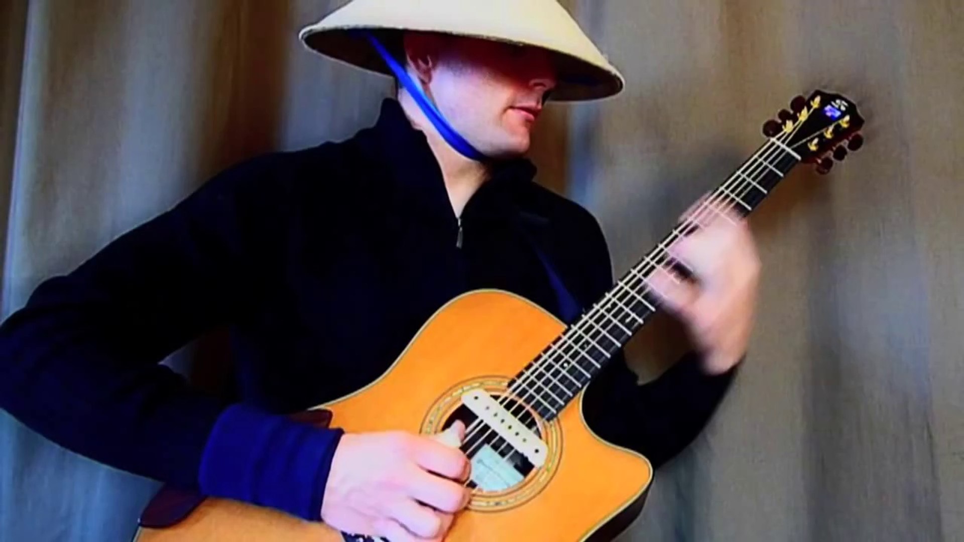 Ewan Dobson joue Mortal Kombat Trance à la guitare - Vidéo Dailymotion