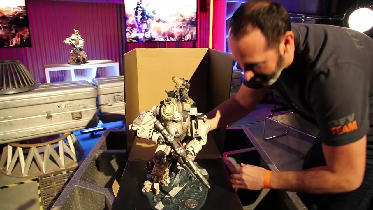 Titanfall Collector's Edition Unboxing
