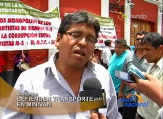 Transportistas de las Minivan de Arequipa salieron a las calles de la ciudad blanca para respaldar una ordenanza municipal