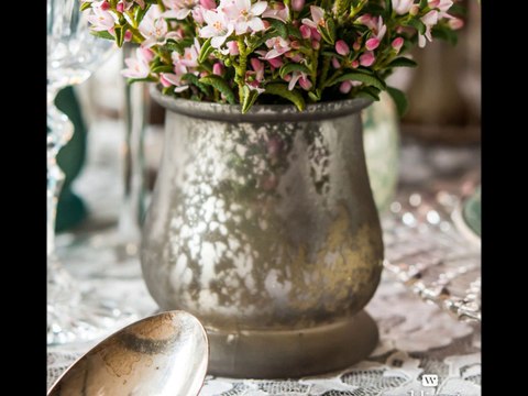 Vintage Wedding Decorations and Ideas