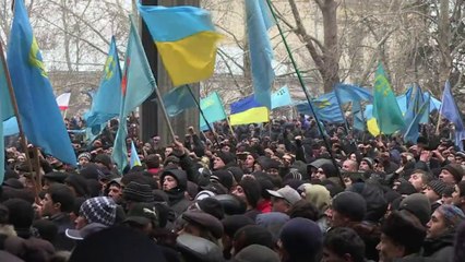 Ukraine: heurts entre militants pro et anti-russes en Crimée