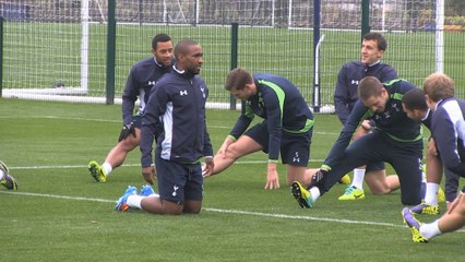 Defoe will be a Spurs legend - Sherwood