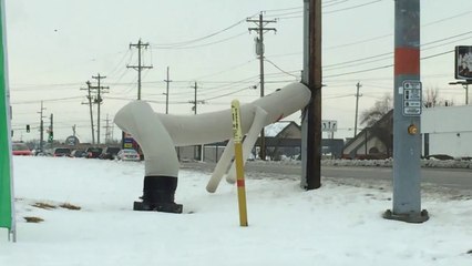 Twerking inflatable tube girl