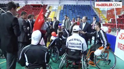 Bakan Kılıç'tan Sporculara "Doğru Başarı" Tavsiyesi