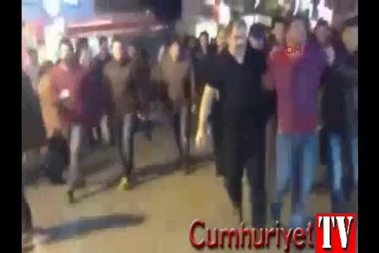Ses kaydı protestosuna polis müdahalesi