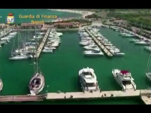 Napoli - Commercialista froda 11 mln al Fisco, sequestri per 3,5 mln (26.02.14)