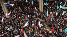 Κλιμάκωση της κρίσης στην Ουκρανία. Ένοπλοι κατέλαβαν το κοινοβούλιο στην Κριμαία