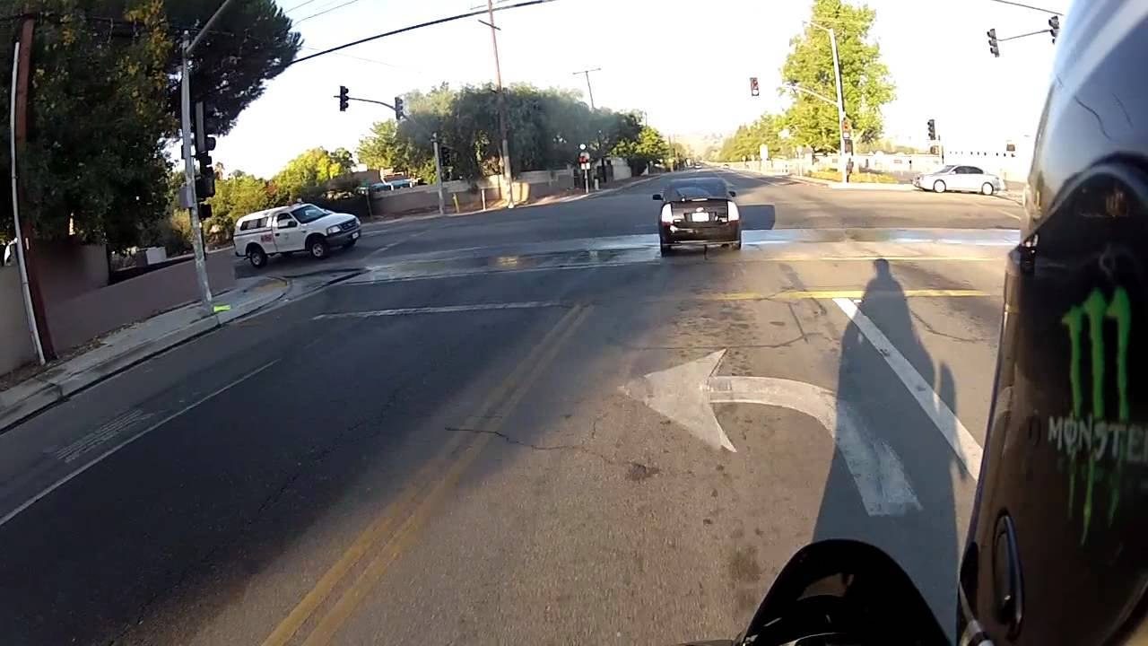 I absolutely HATE when cars do this...