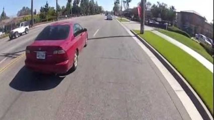 Close crash on street bike caught on GoPro Hero 2