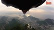Visitez Rio De Janeiro en Wingsuit. Vol impressionnant au dessus de la statue du Christ!