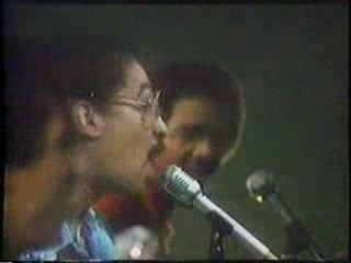 Brothers Johnson - Stomp