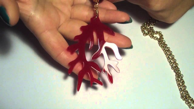 Crezioni estive con componenti in plexiglass! ( orecchini e collane )