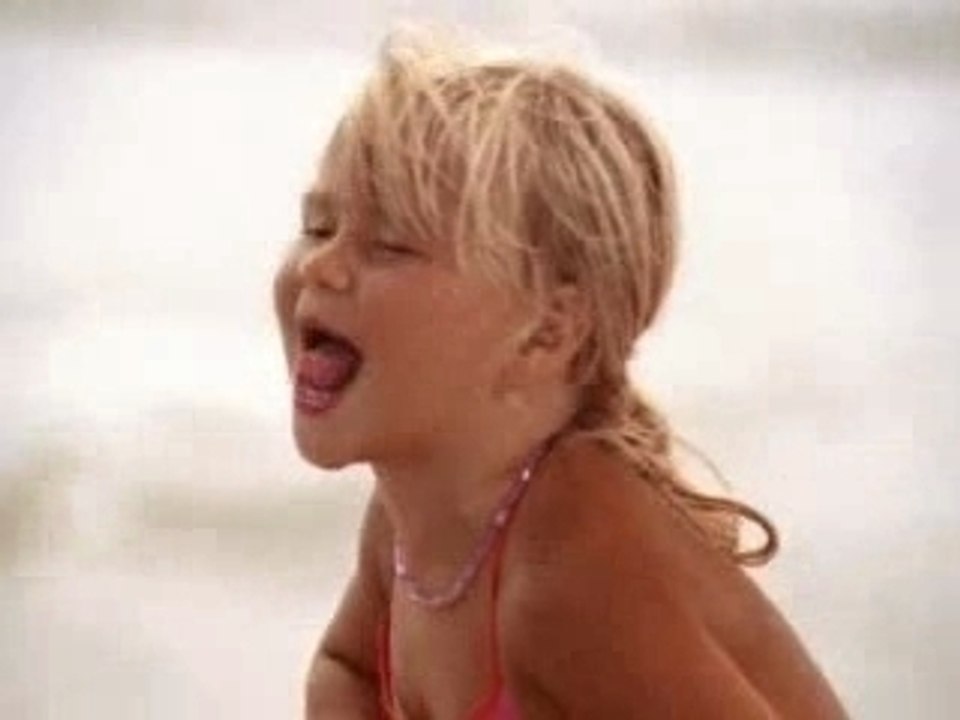 TUI WERBUNG - Blickkontakte (with English Subs)