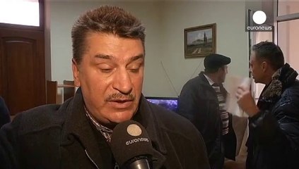 Crimea: il Parlamento assediato promuove un referendum