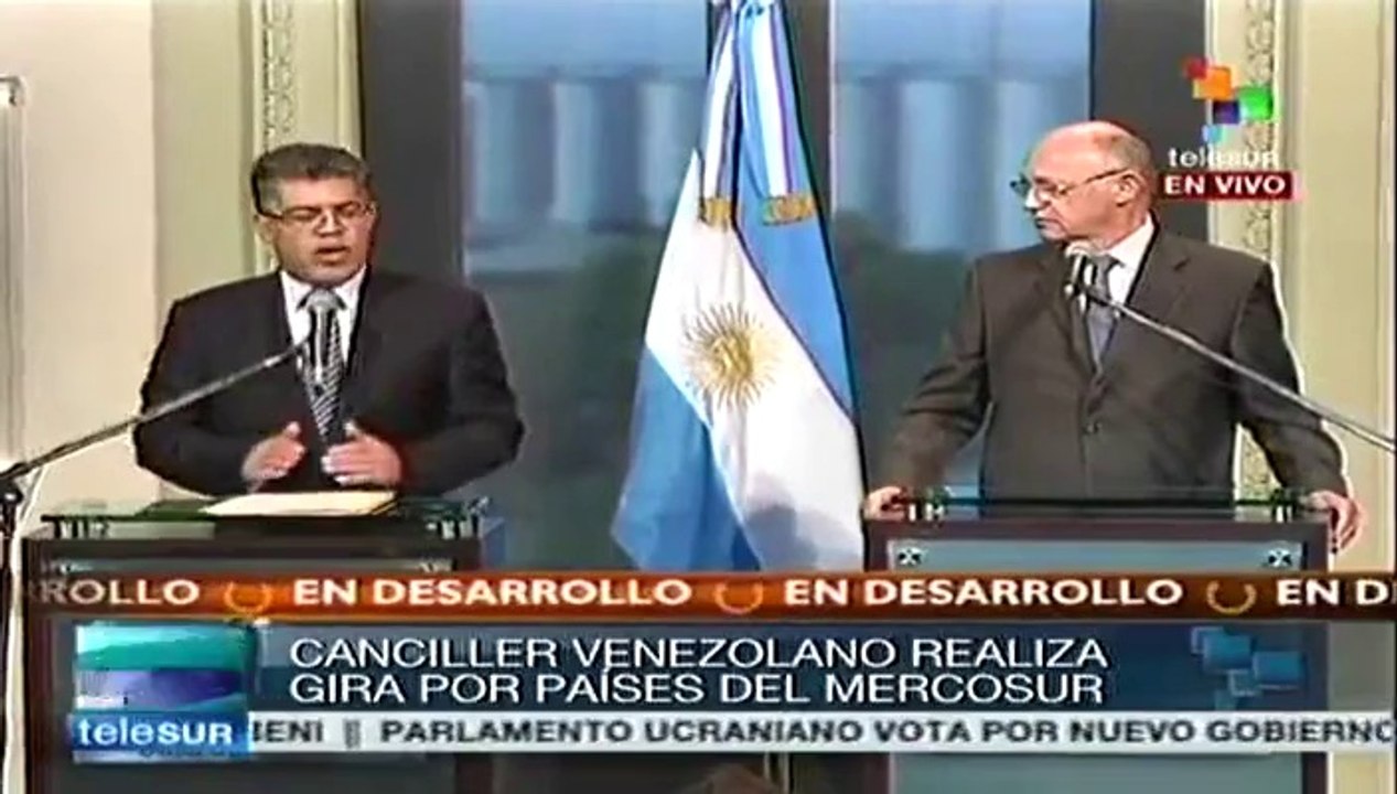 Estado venezolano tiene un compromiso con la paz: Elías Jaua