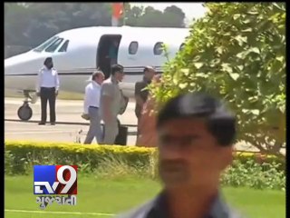 Rahul Gandhi reaches Amethi with Sonia to file nomination - Tv9 Gujarati