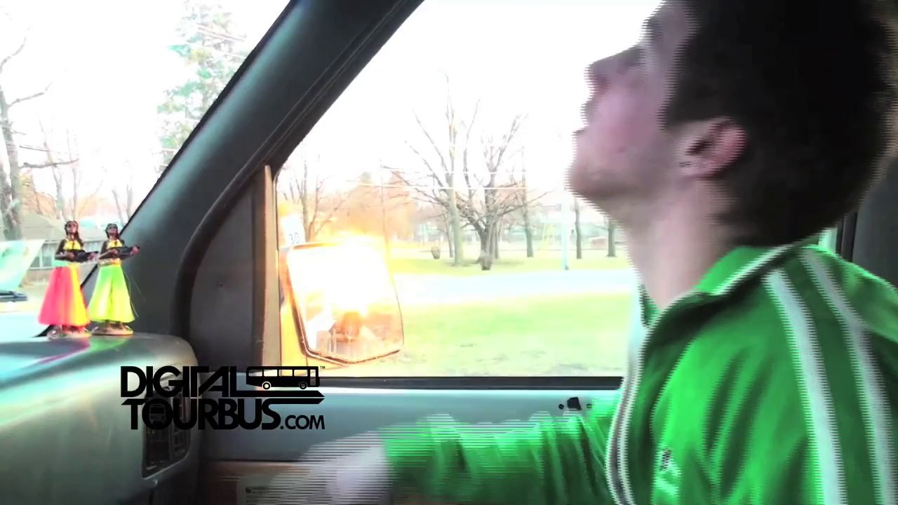 Dorian's Decay - BUS INVADERS Ep. 61