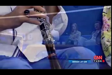 Hüsnü Şenlendirici - Kırmızı Buğday