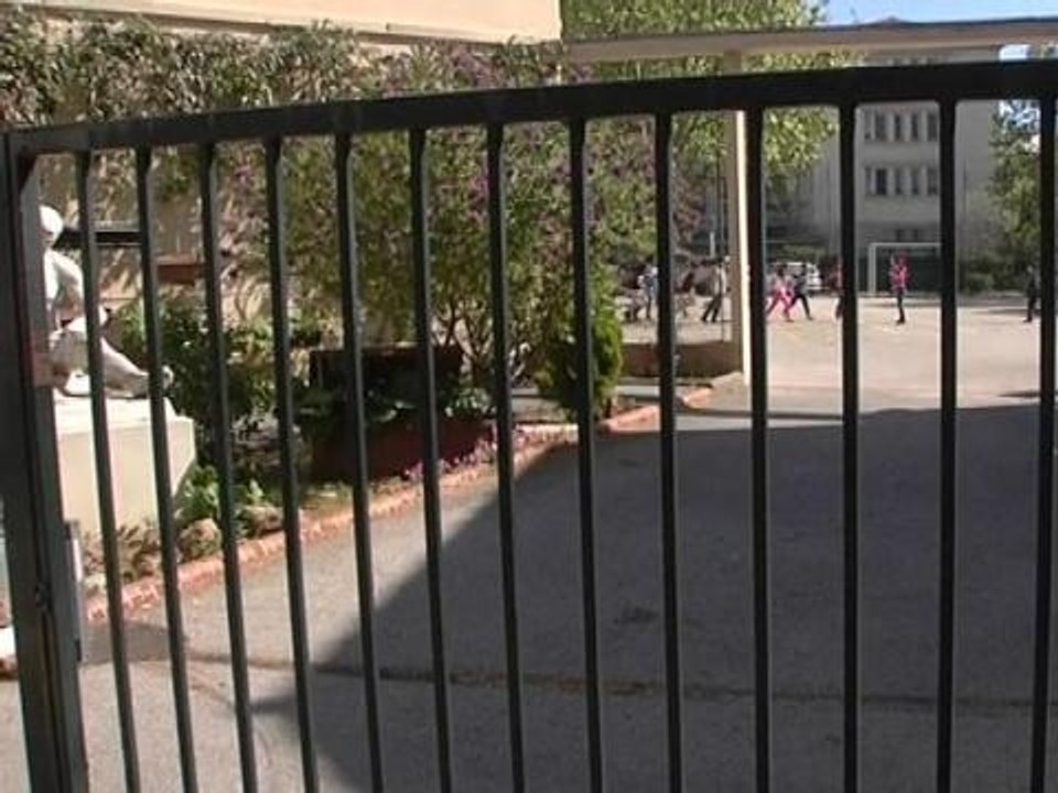 Rythmes scolaires: L'UMP appelle à refuser la réforme - 11/04