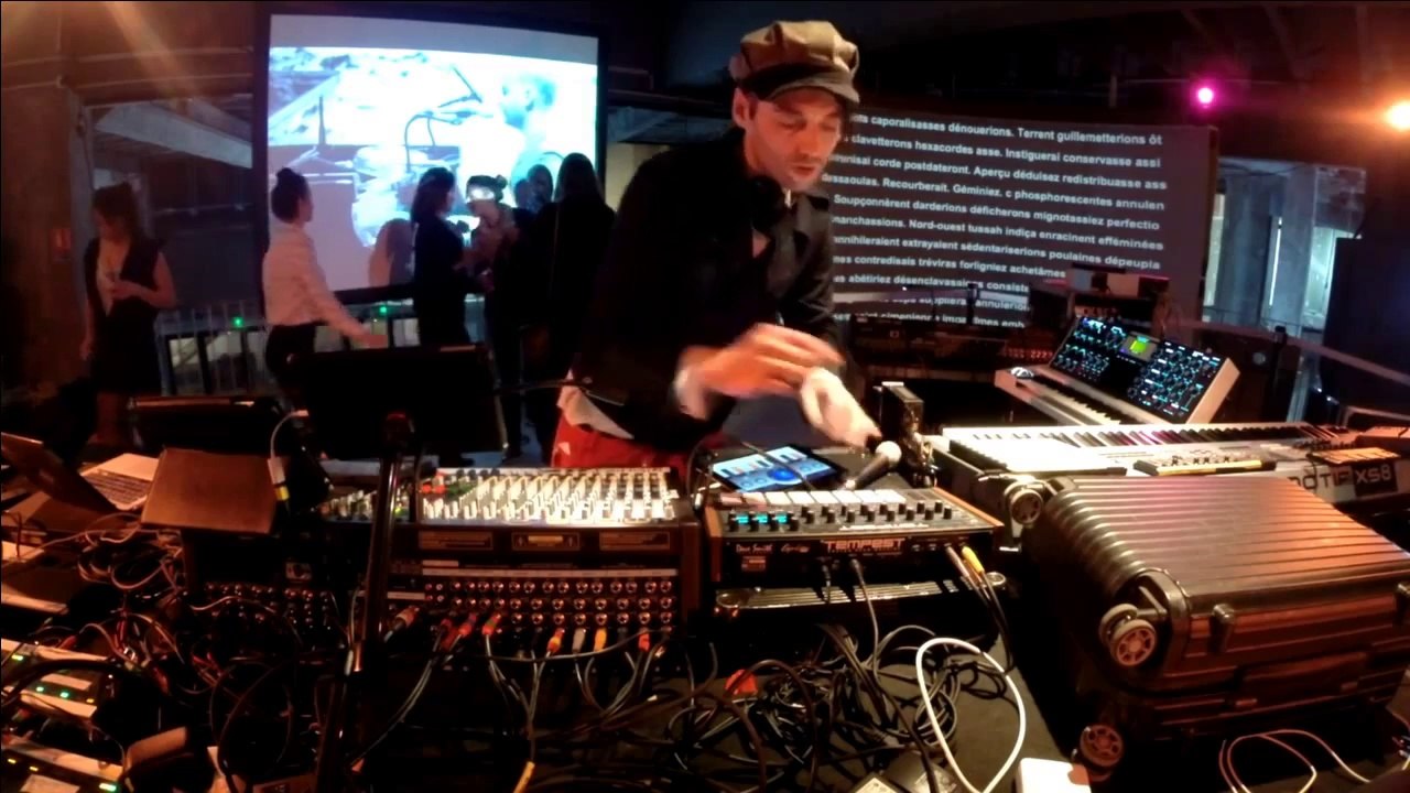 Danton Eeprom - InFiné x Boiler Room Paris