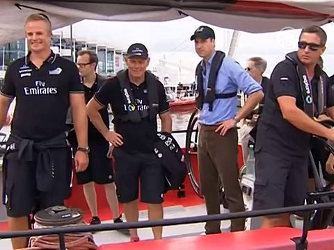 Уильям и Кейт устроили гонки на яхте в Окленде