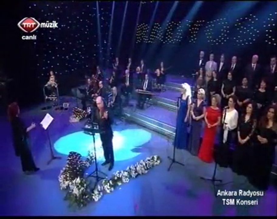 Suat Yıldırım - Ay Doğarken Gecelerden Harelenir Garip Garip