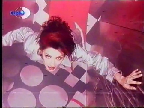 Sibel Tüzün - ANCA BERABER / TOO LATE video klip NOSTALJI ( özel arsiv )