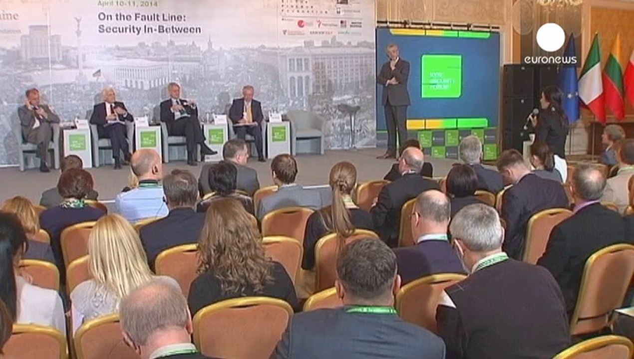 Russia vows to honour gas deal with Europe