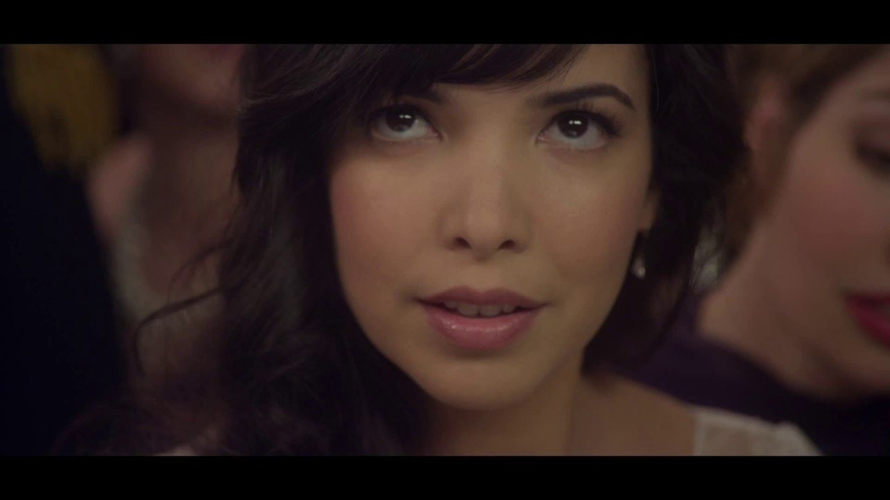 Indila - Tourner Dans Le Vide (Clip Officiel)