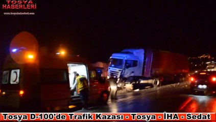 Tosya D-100'de İki Tır Çarpıştı