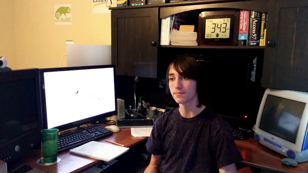 Fixing OpenShot's Grey Background Bug