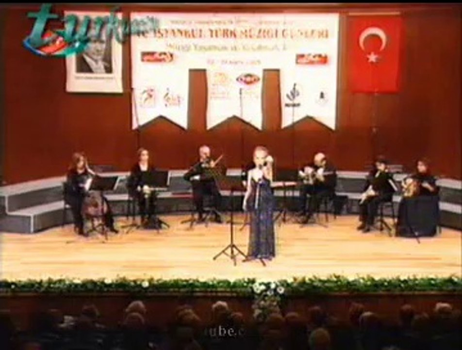 Meral MANSUROĞLU-Bekledim De Gelmedin Sevdiğimi Bilmedin