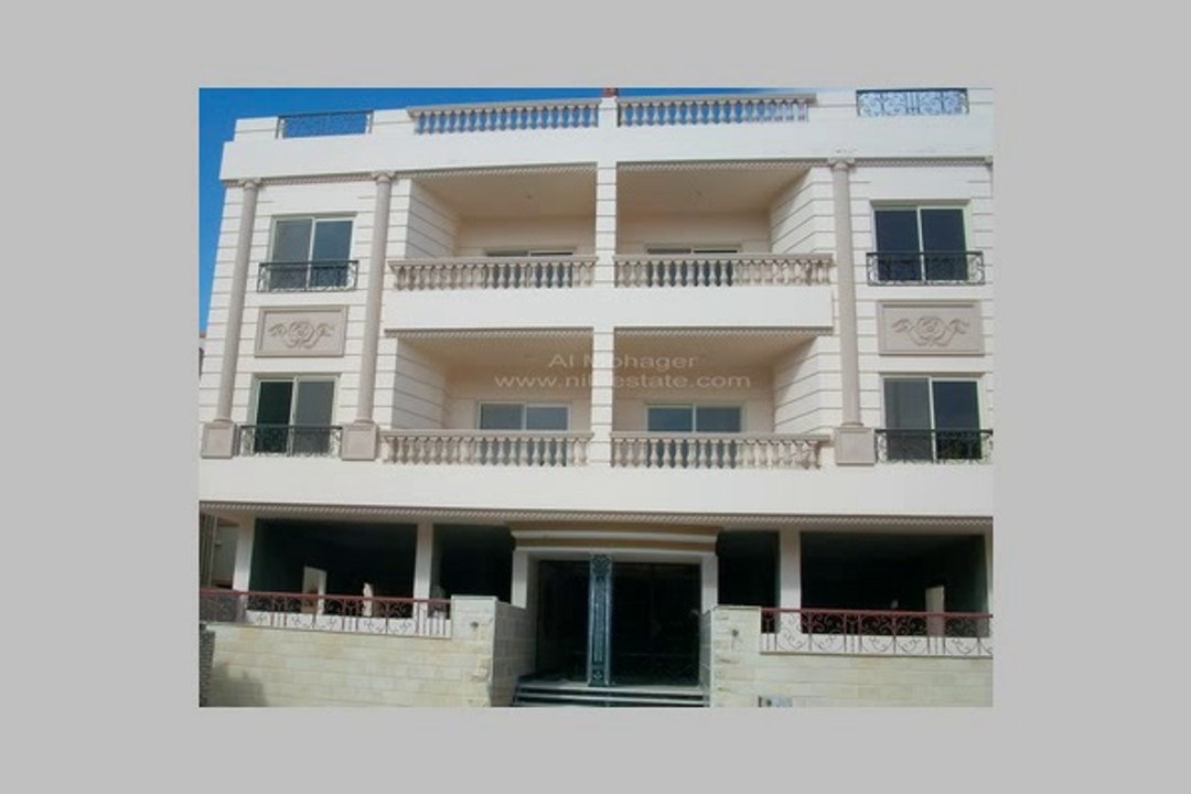 دوبلكس نصف تشطيب بمساحة 300 متر للبيع بجنوب الأكاديمية أ القاهرة الجديدة