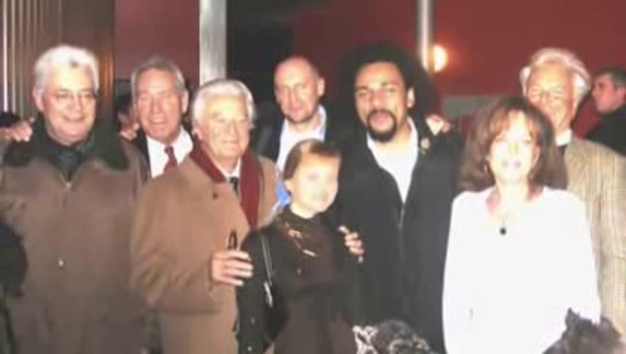 Jean-Marie Le Pen défend son ami Dieudonné