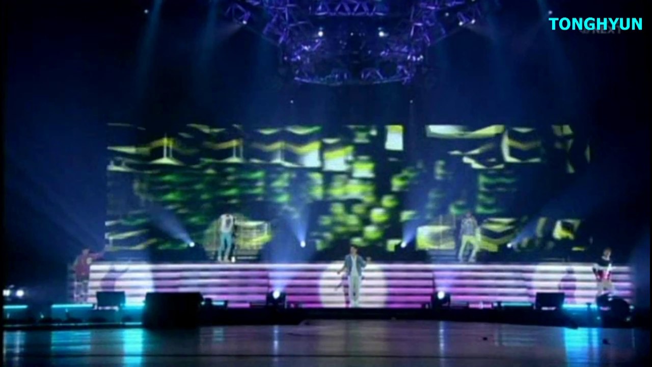 SHINee 1st in JAPAN  6 Graze+Interview3+Replay