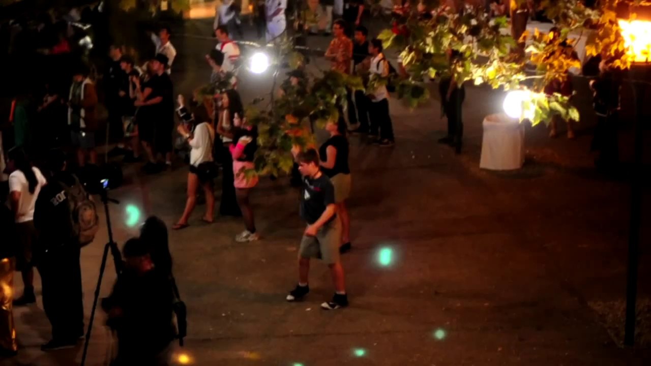 Ce danseur se lâche totalement