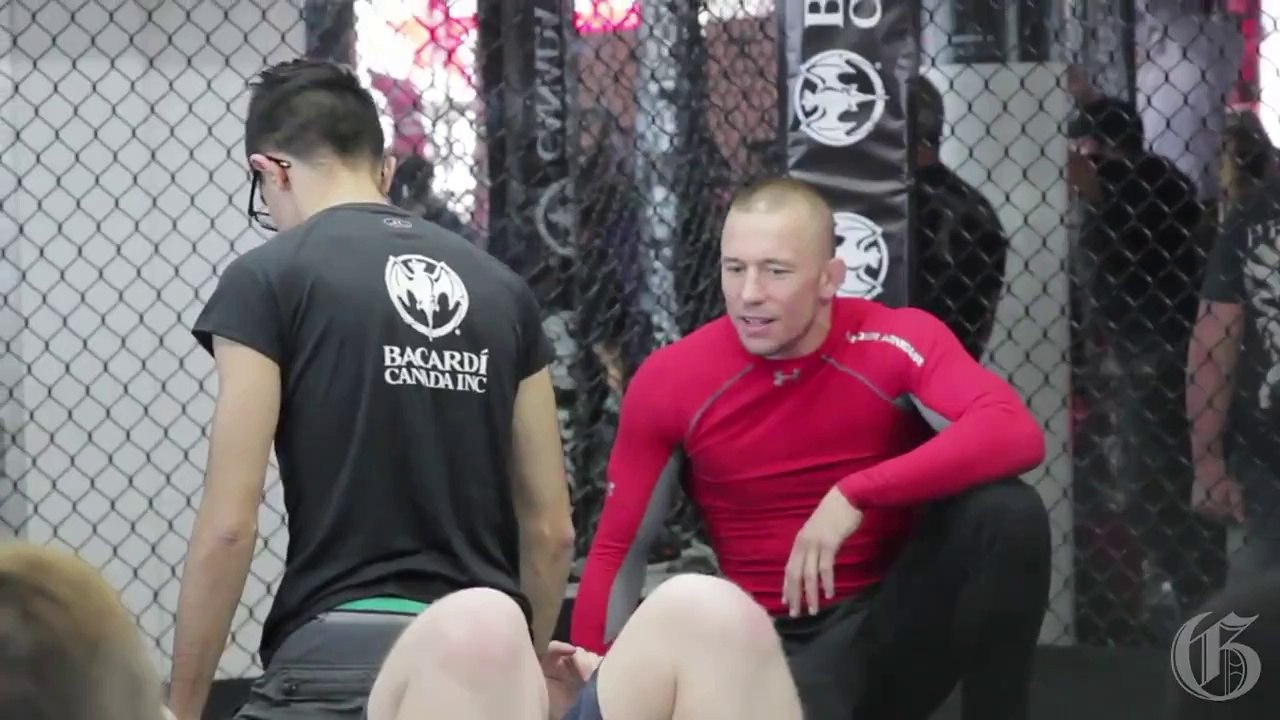 Video: Georges St-Pierre teaches fighting techniques