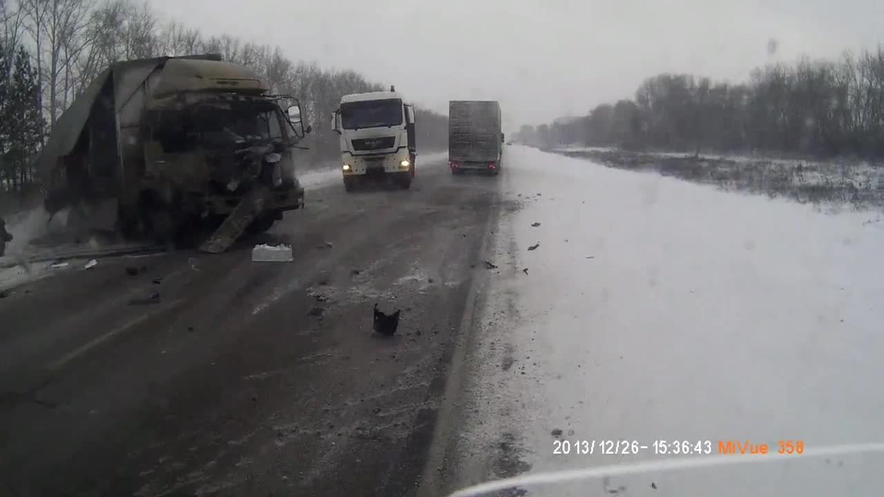 Grosse collisions de camions en Russie