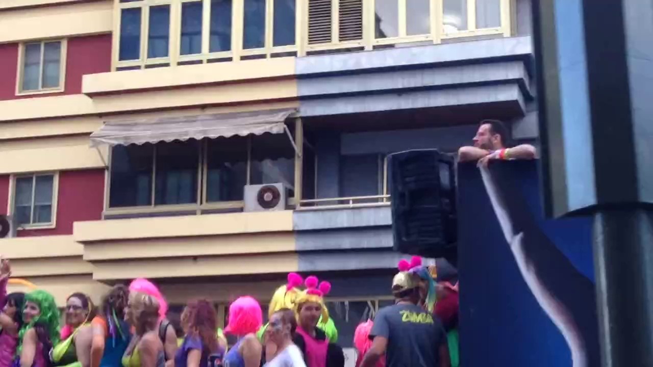 CABALGATA DEL CARNAVAL DE LAS PALMAS CON SONIA,KRIS,CÉSARY DIANA SERENA