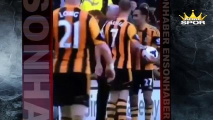 Oyuncuya Kafa Atan Teknik Direktör (Hull City - Newcastle United)