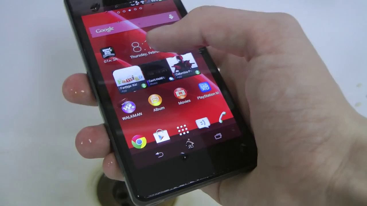 Sony Xperia Z1 Compact   Coca-Cola = Awesomeness!